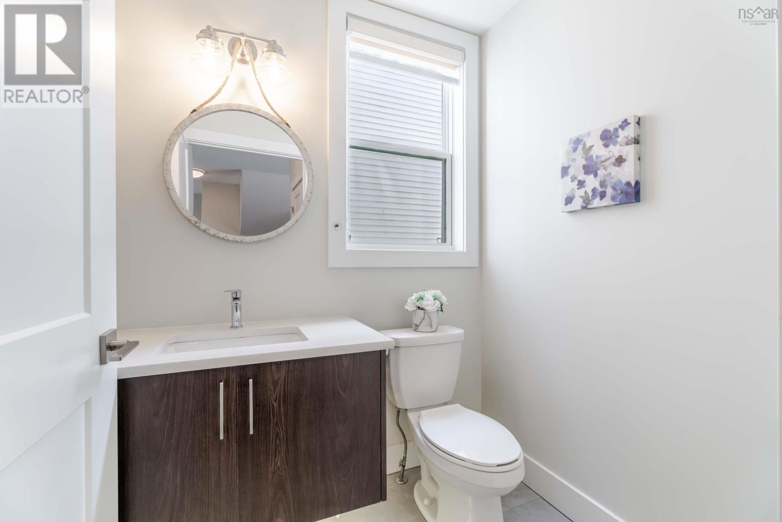 40 Talus Avenue Property Photo 19