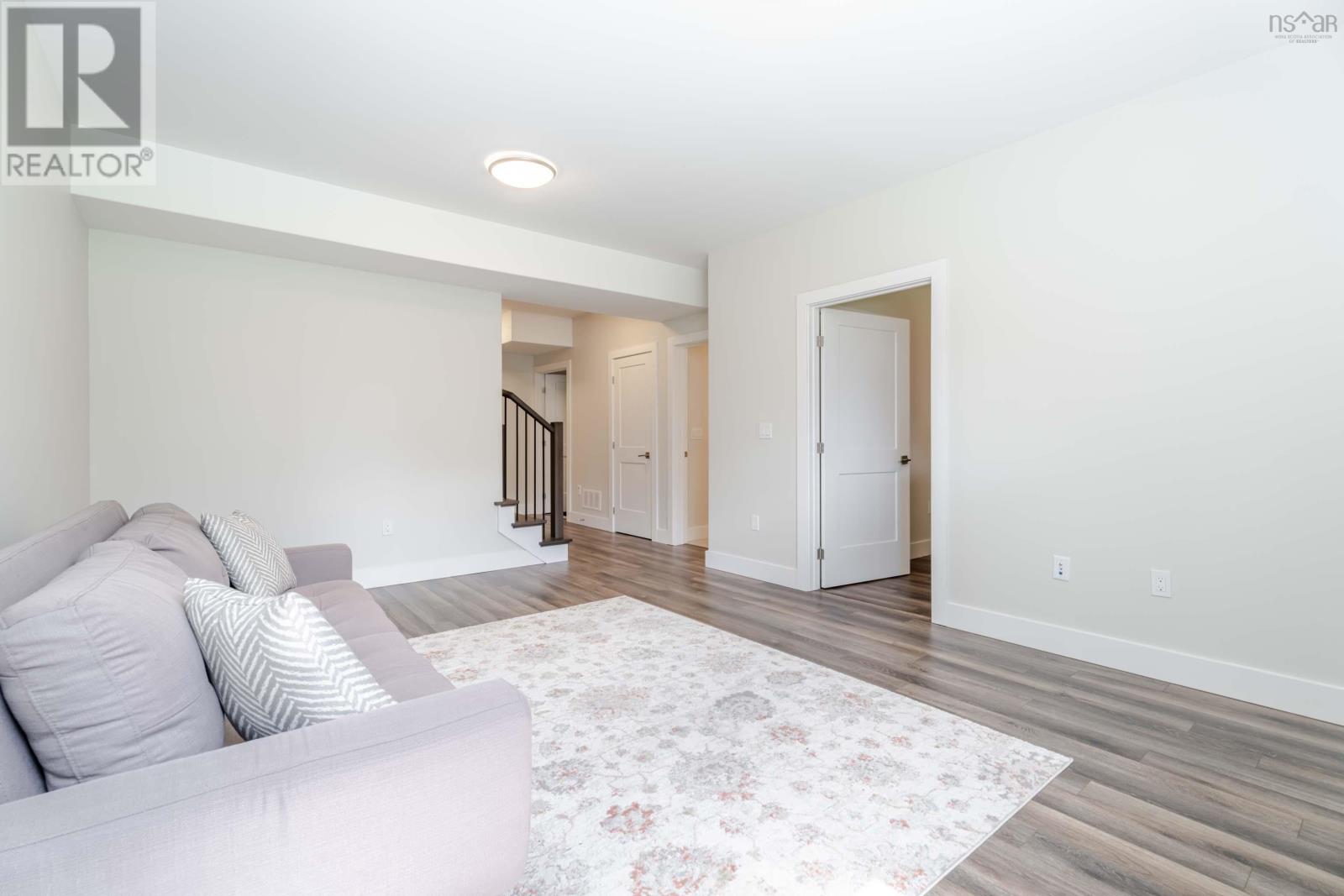 40 Talus Avenue Property Photo 35