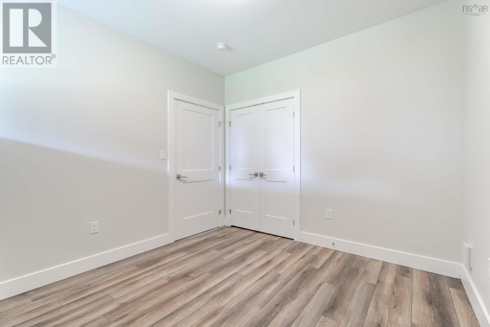 40 Talus Avenue Property Photo 37