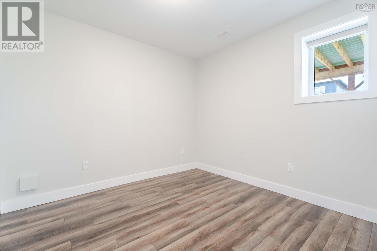 40 Talus Avenue Property Photo 38
