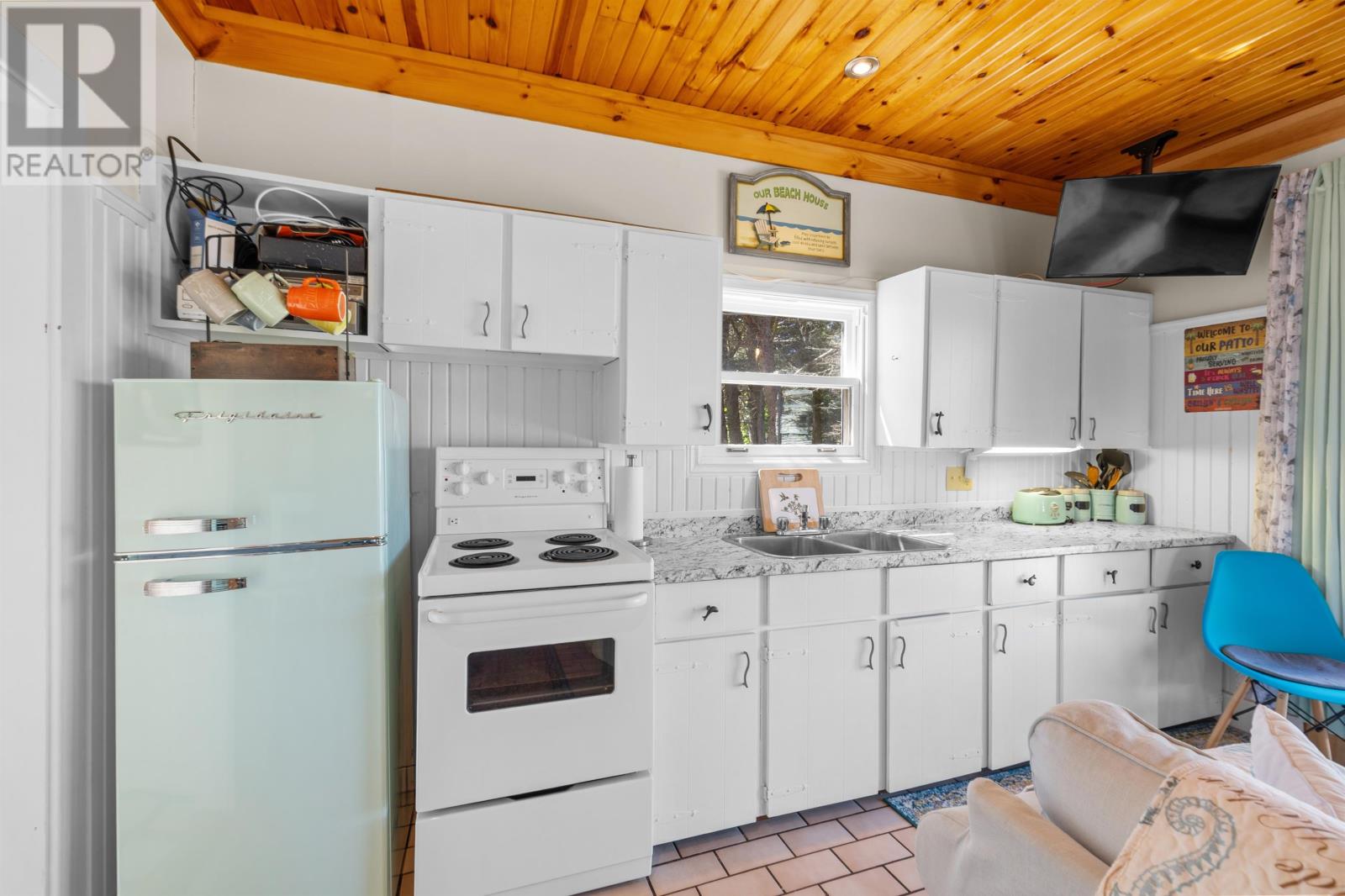 82 Gordon Cove Road Property Photo 12