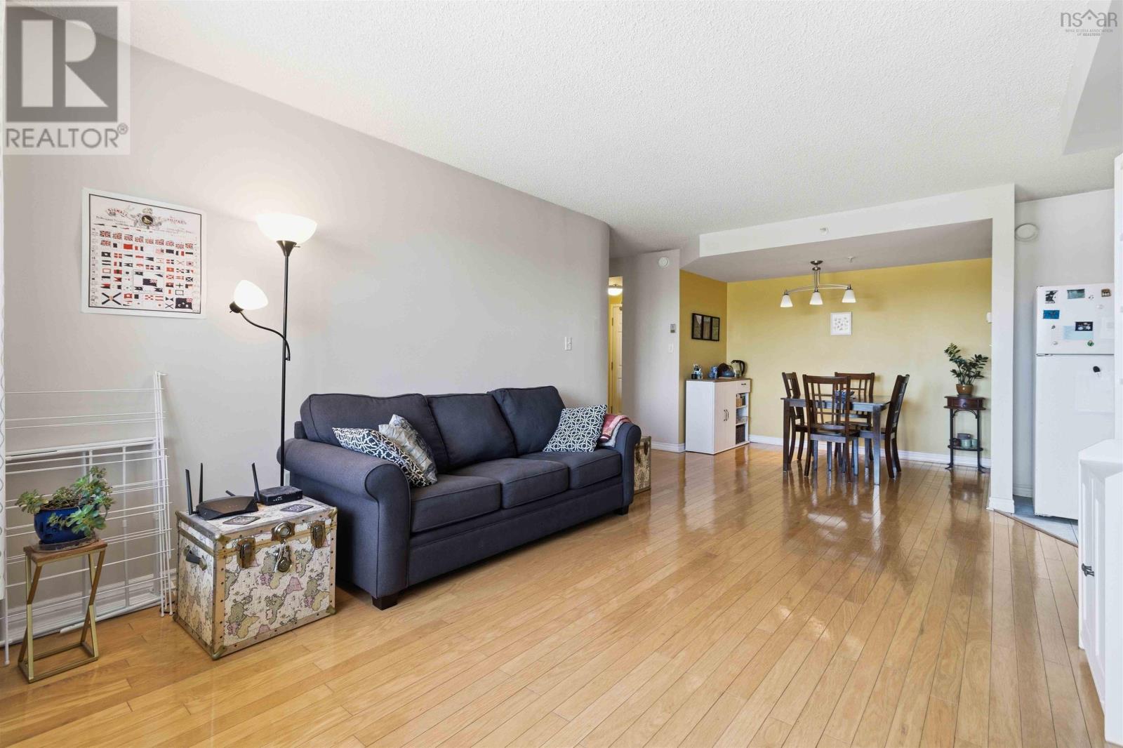 303 5769 Cunard Street Property Photo 12