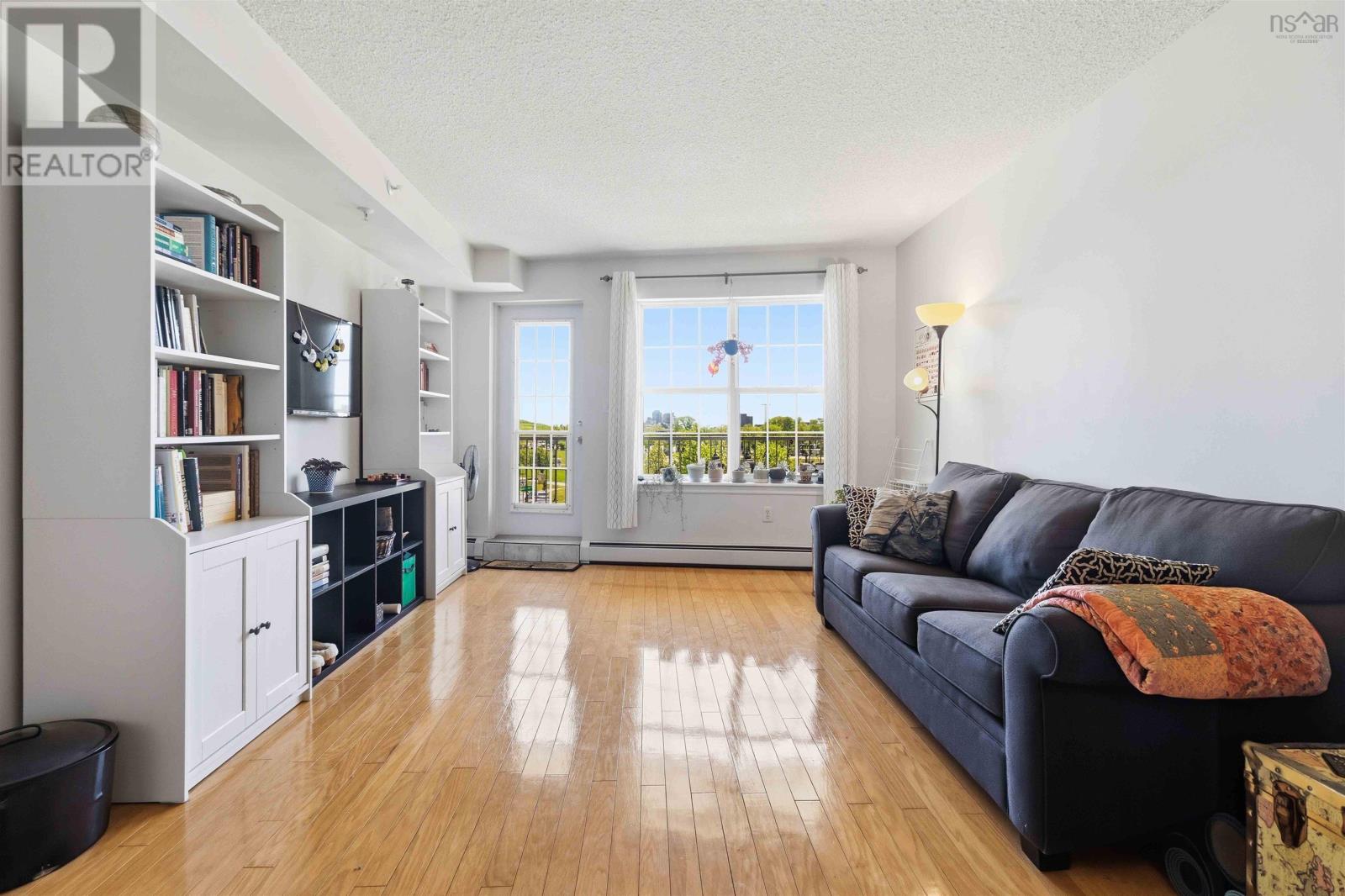 303 5769 Cunard Street Property Photo 14