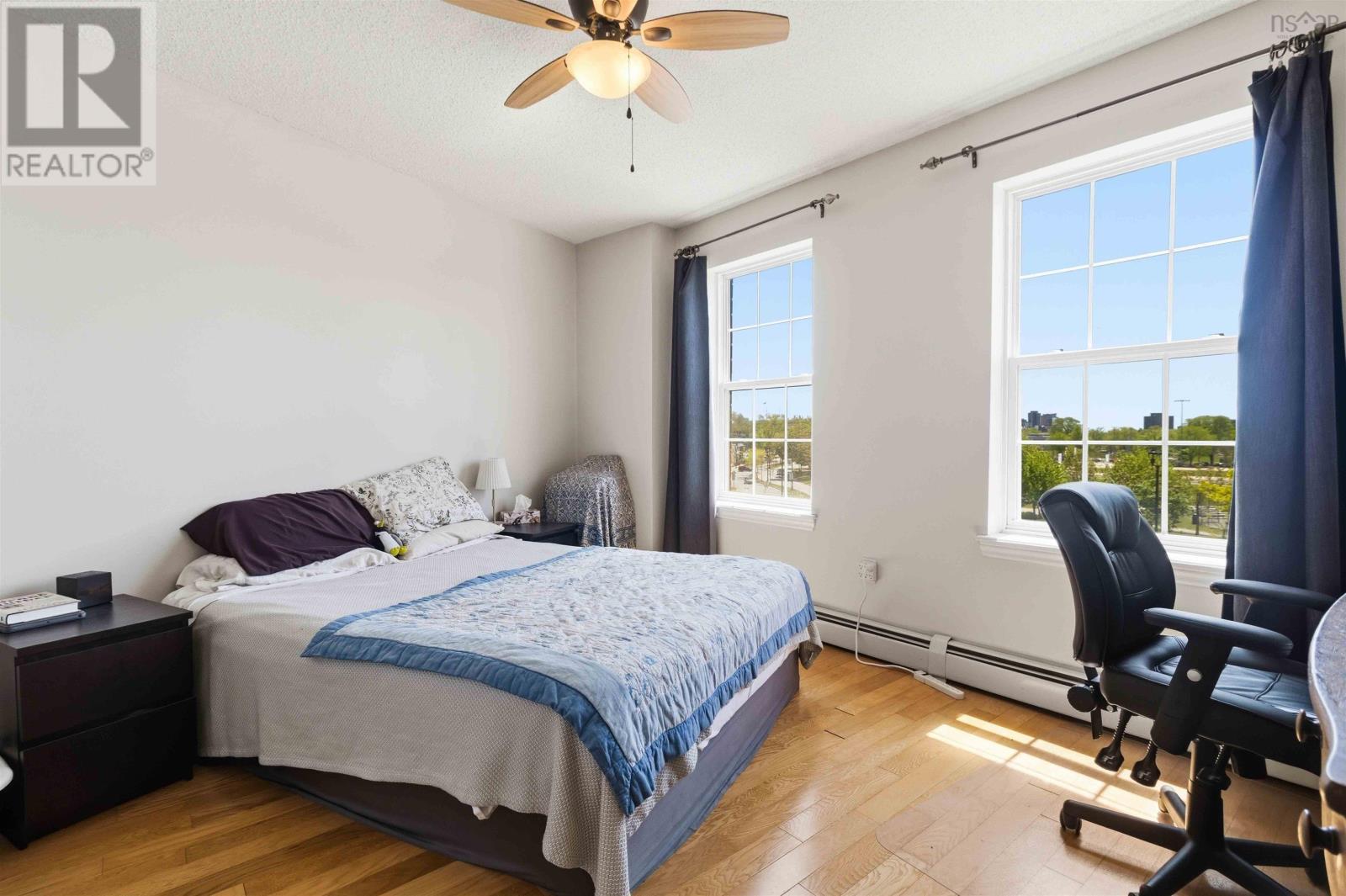 303 5769 Cunard Street Property Photo 15
