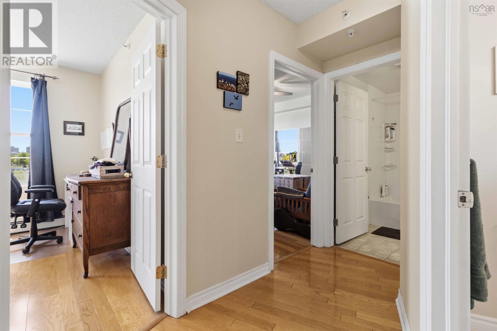 303 5769 Cunard Street Property Photo 21