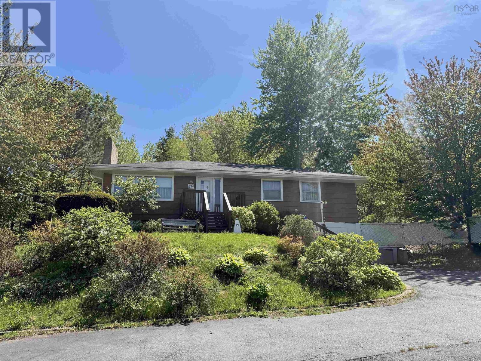 674 Hammonds Plains Road