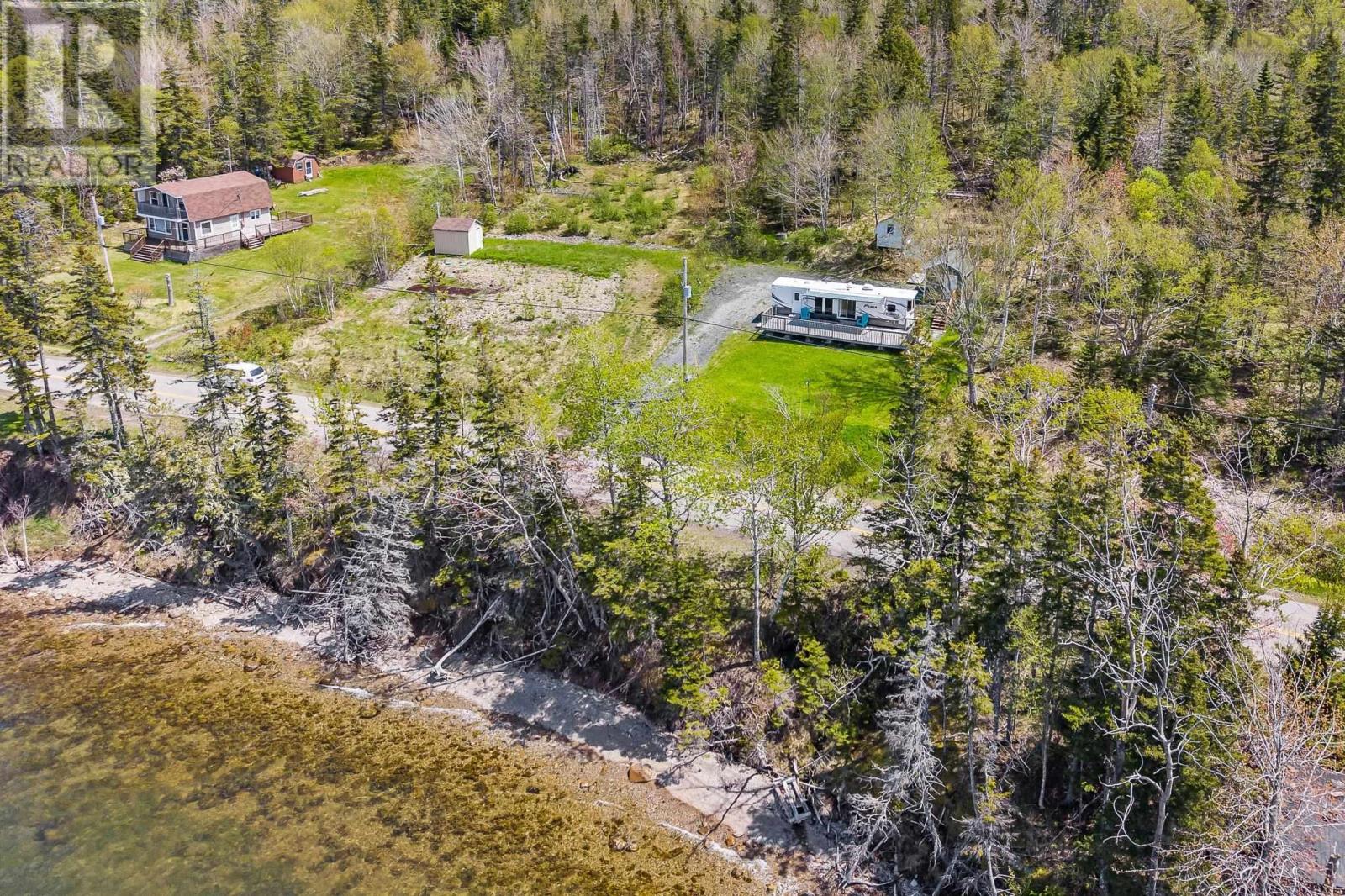 9286 Kempt Head Road Property Photo 1