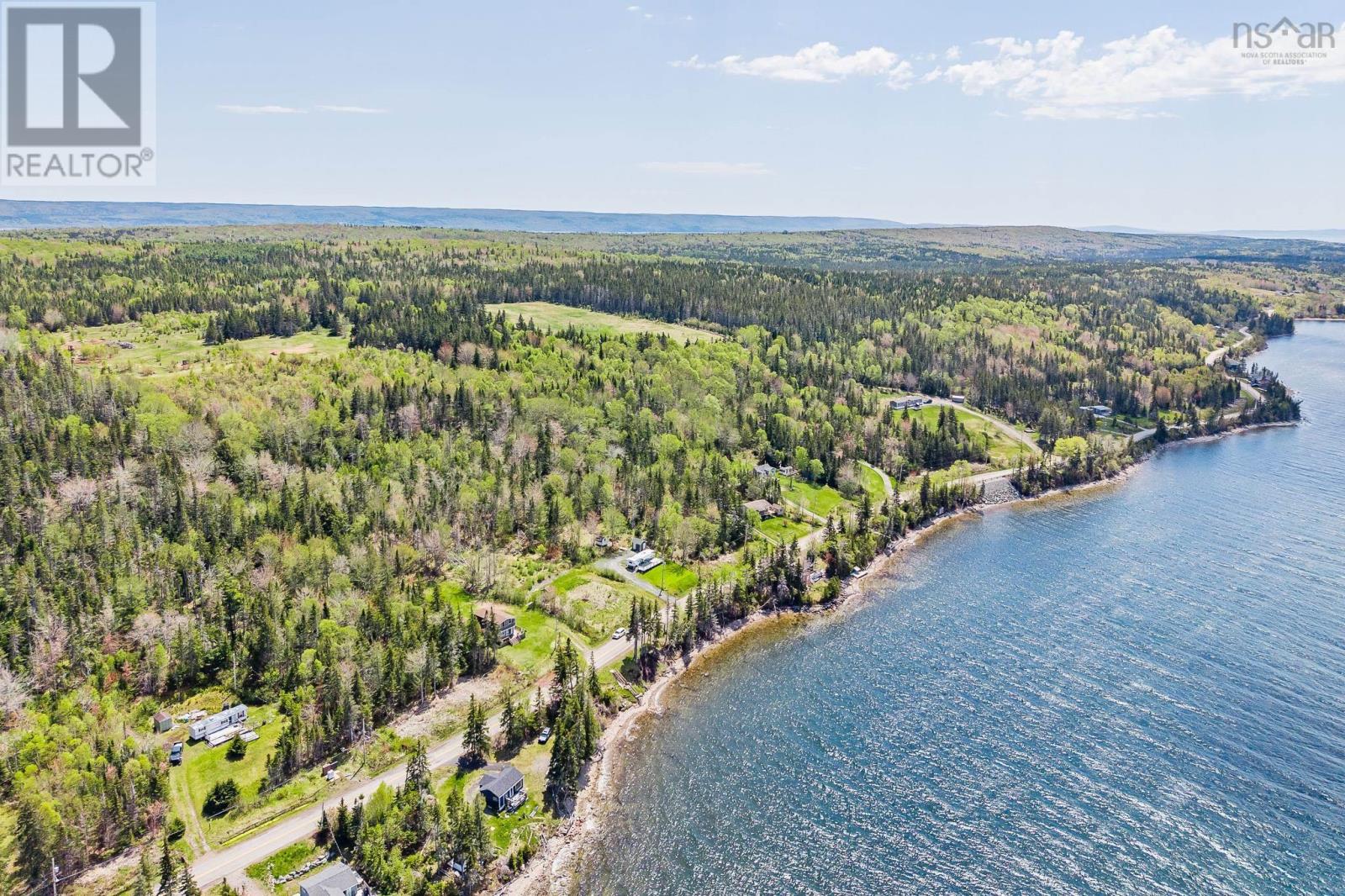 9286 Kempt Head Road Property Photo 7
