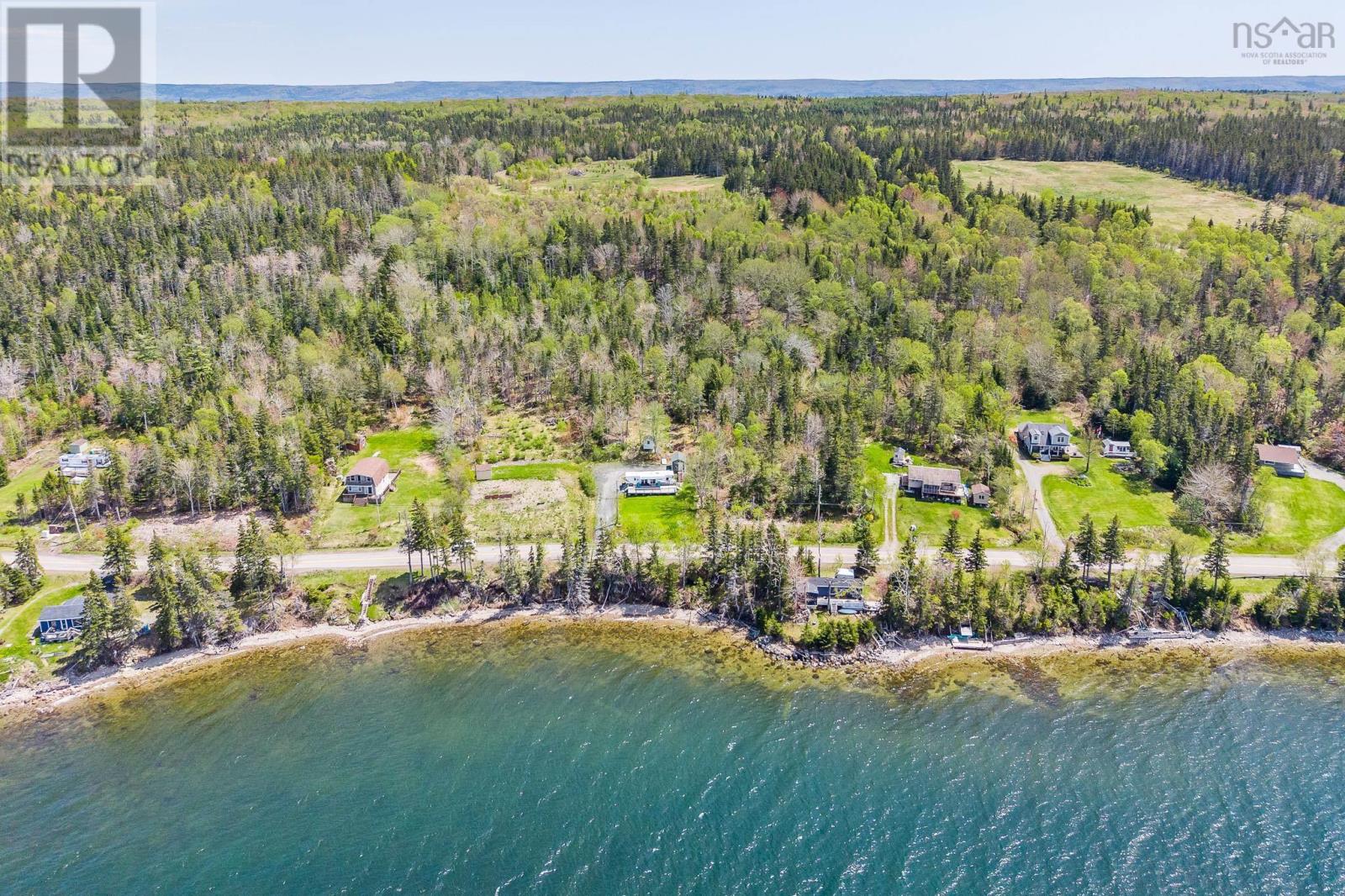 9286 Kempt Head Road Property Photo 8