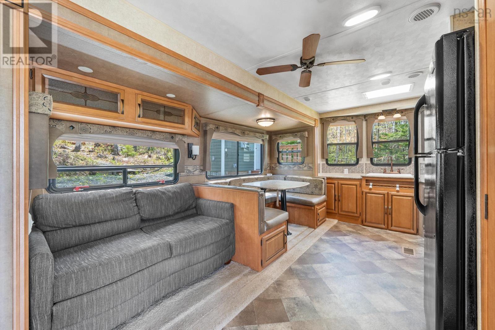 9286 Kempt Head Road Property Photo 19