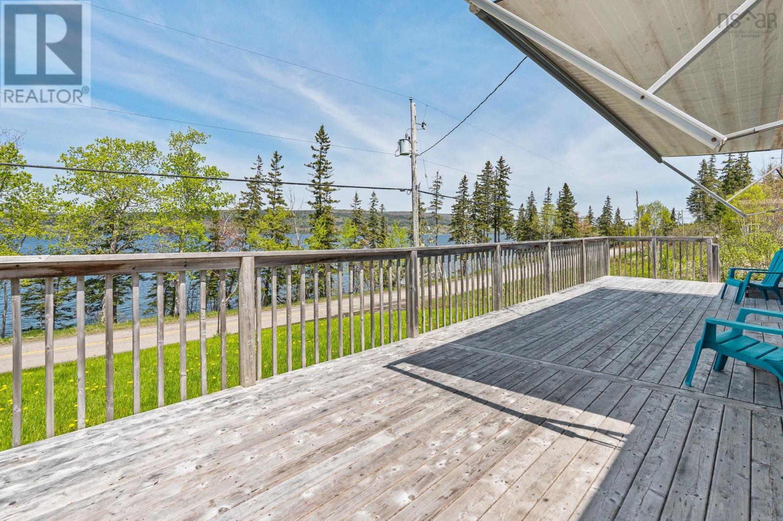 9286 Kempt Head Road Property Photo 8