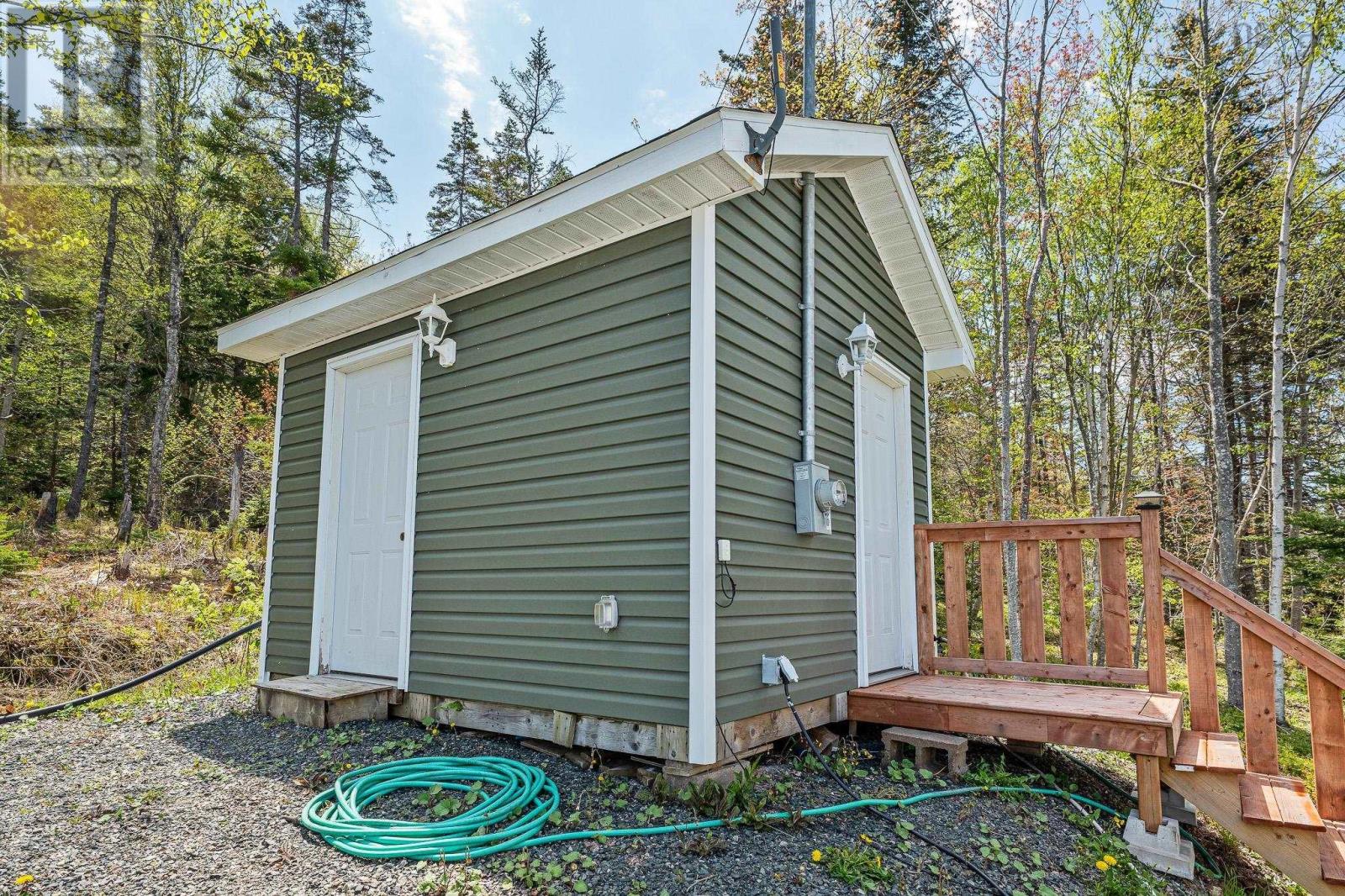 9286 Kempt Head Road Property Photo 22
