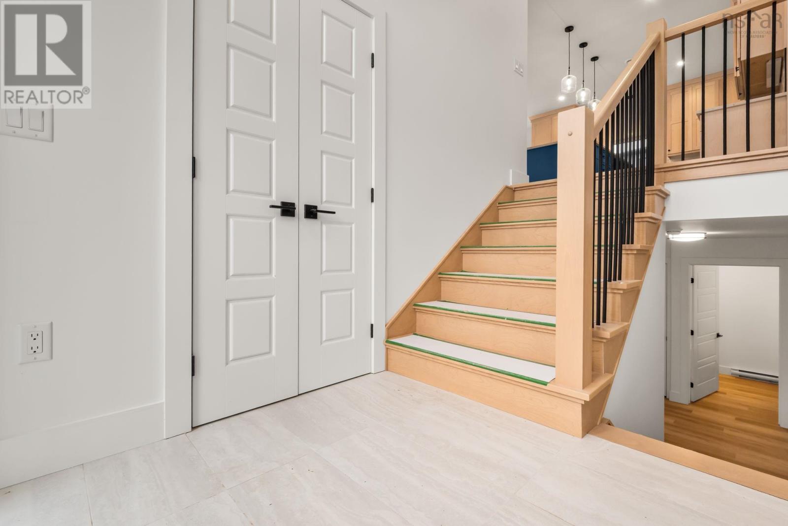 17 Idella Lane Property Photo 8