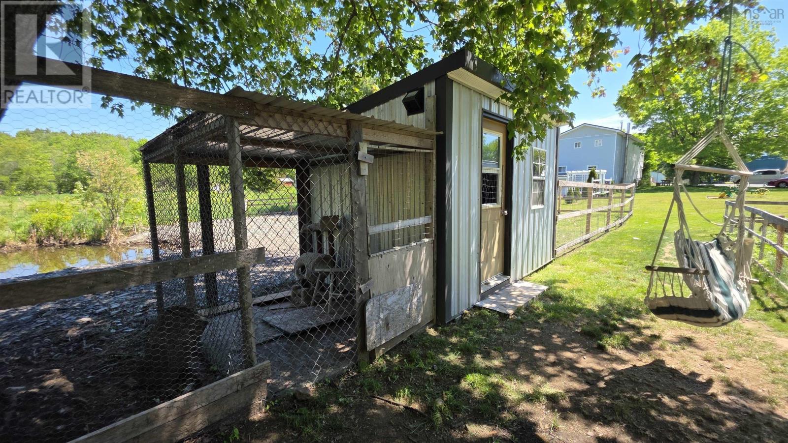 6148 Highway 208 Property Photo 10