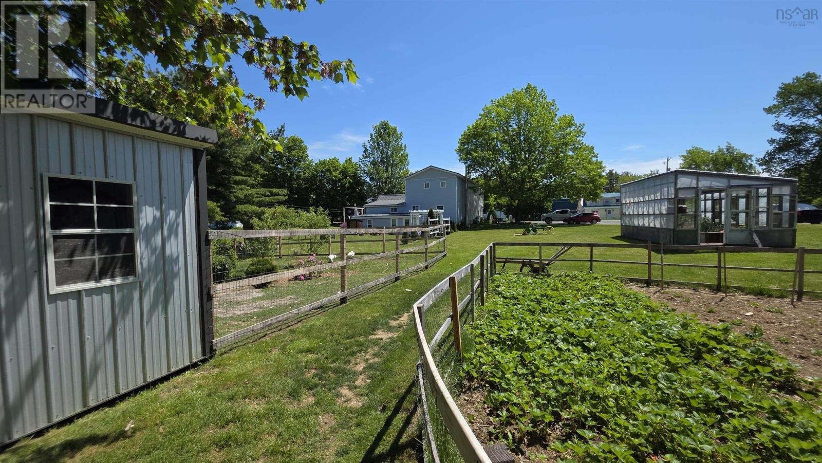 6148 Highway 208 Property Photo 11