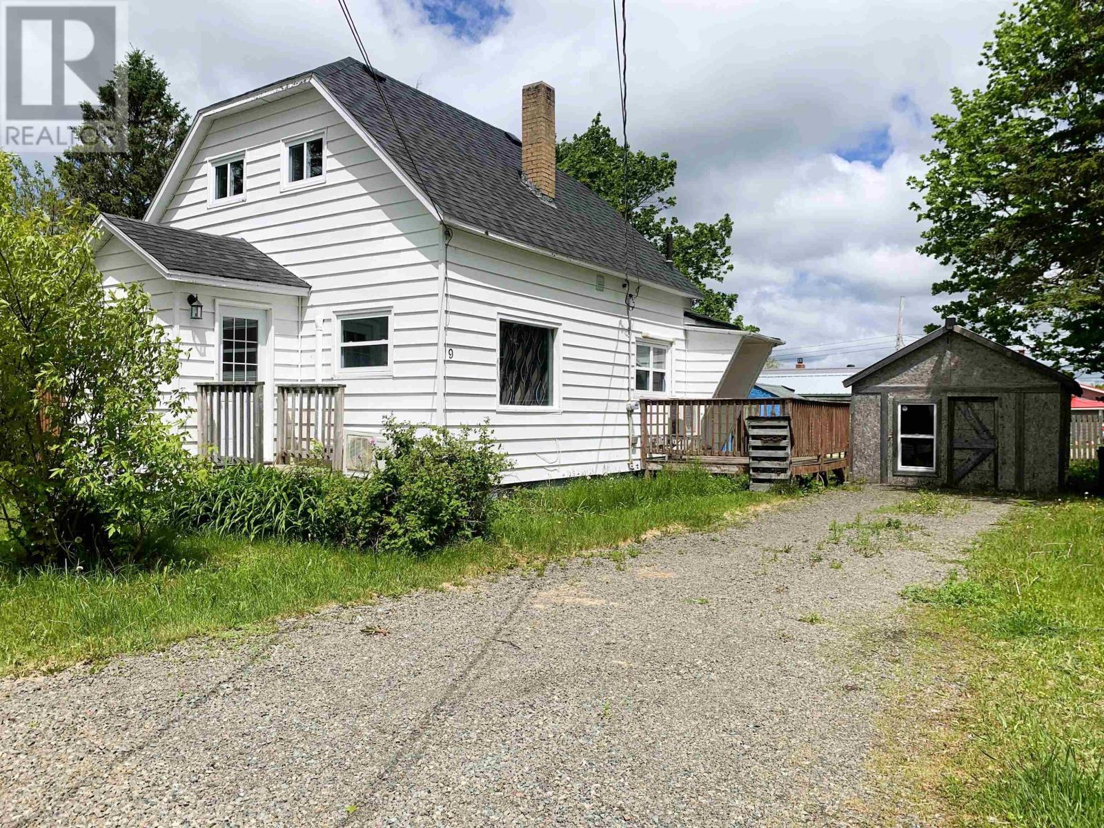 9 Clarke Street Property Photo 1