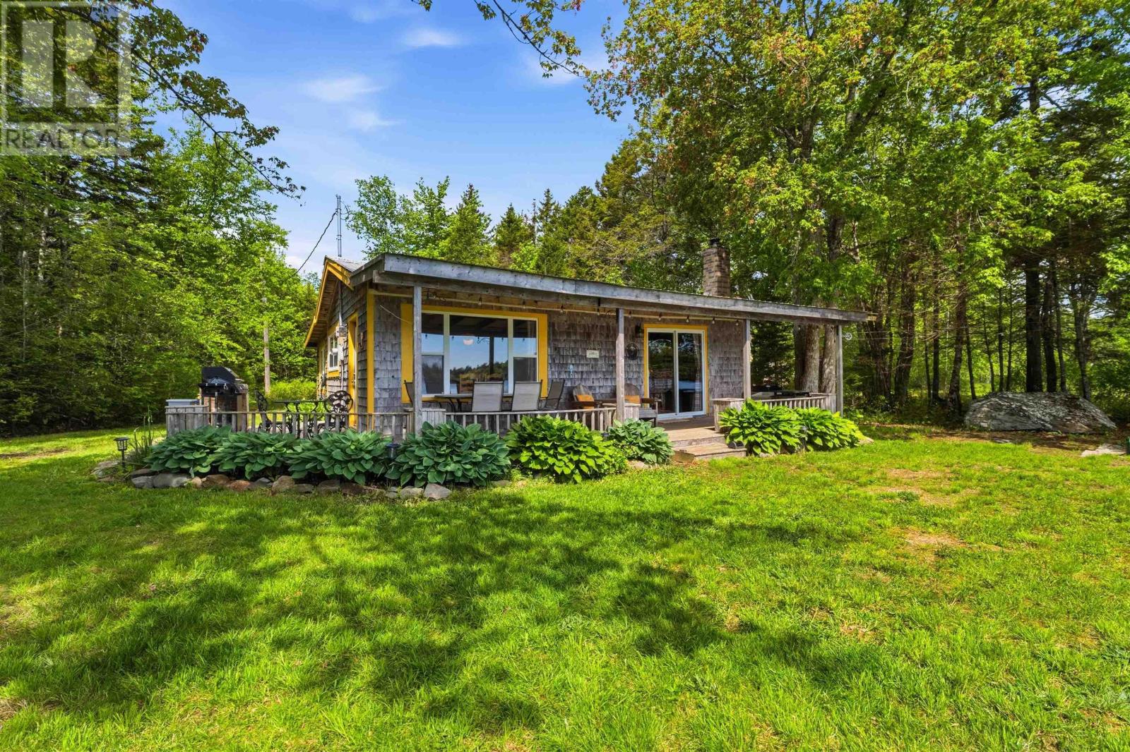 78 Amero Lake Drive Property Photo 4