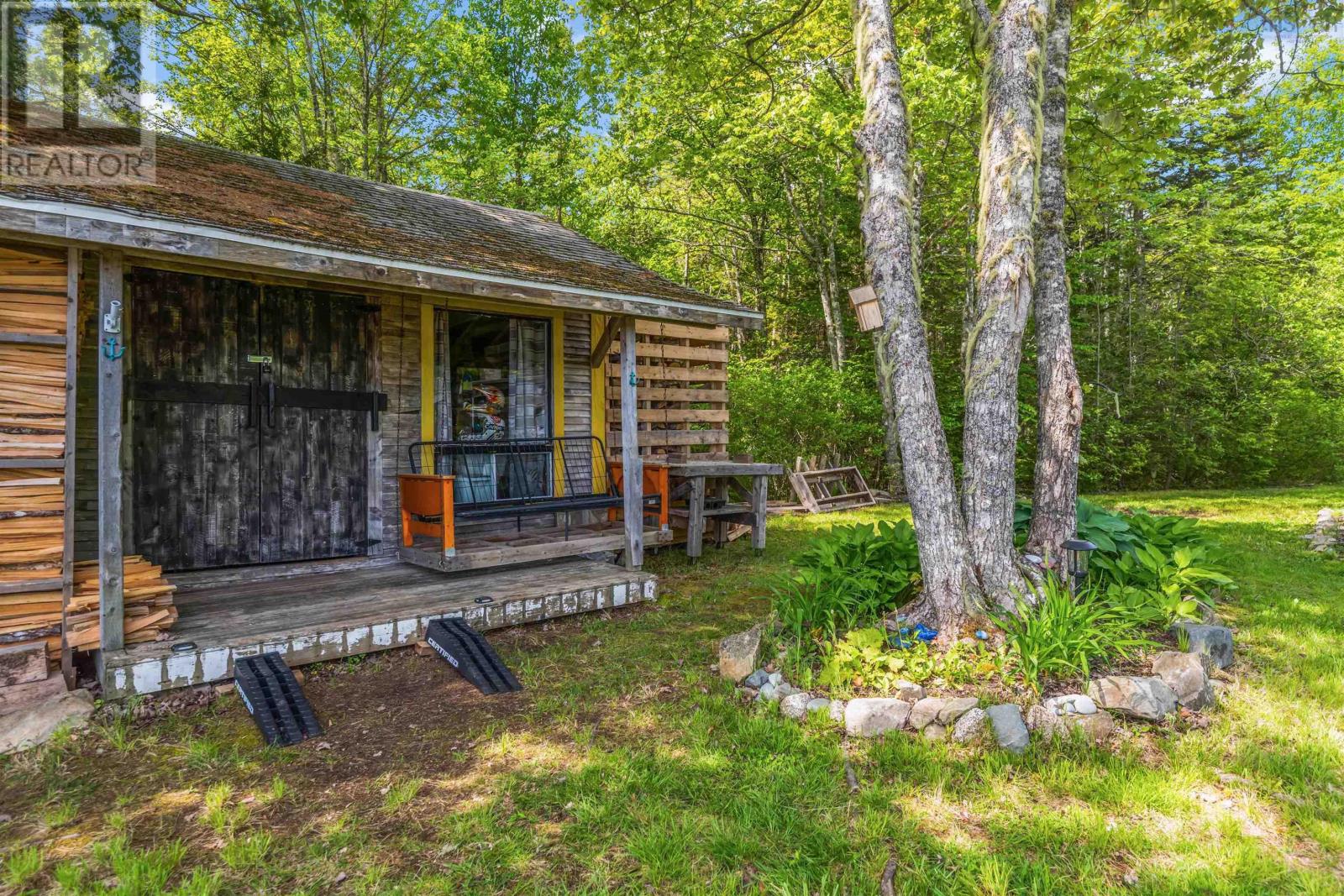 78 Amero Lake Drive Property Photo 14