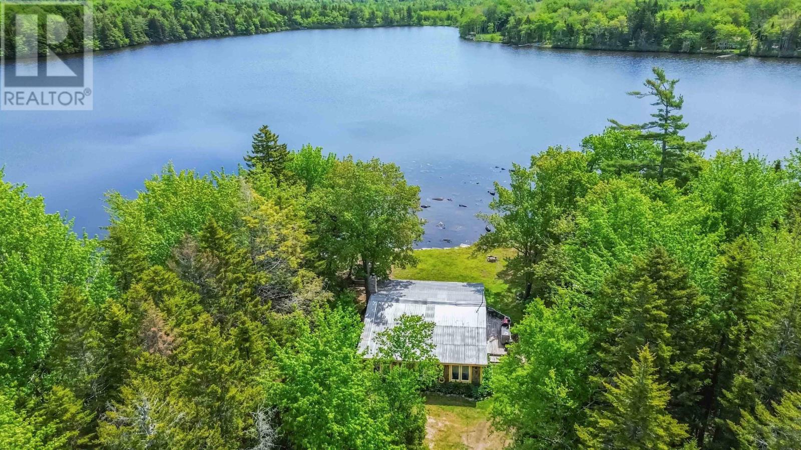 78 Amero Lake Drive Property Photo 28