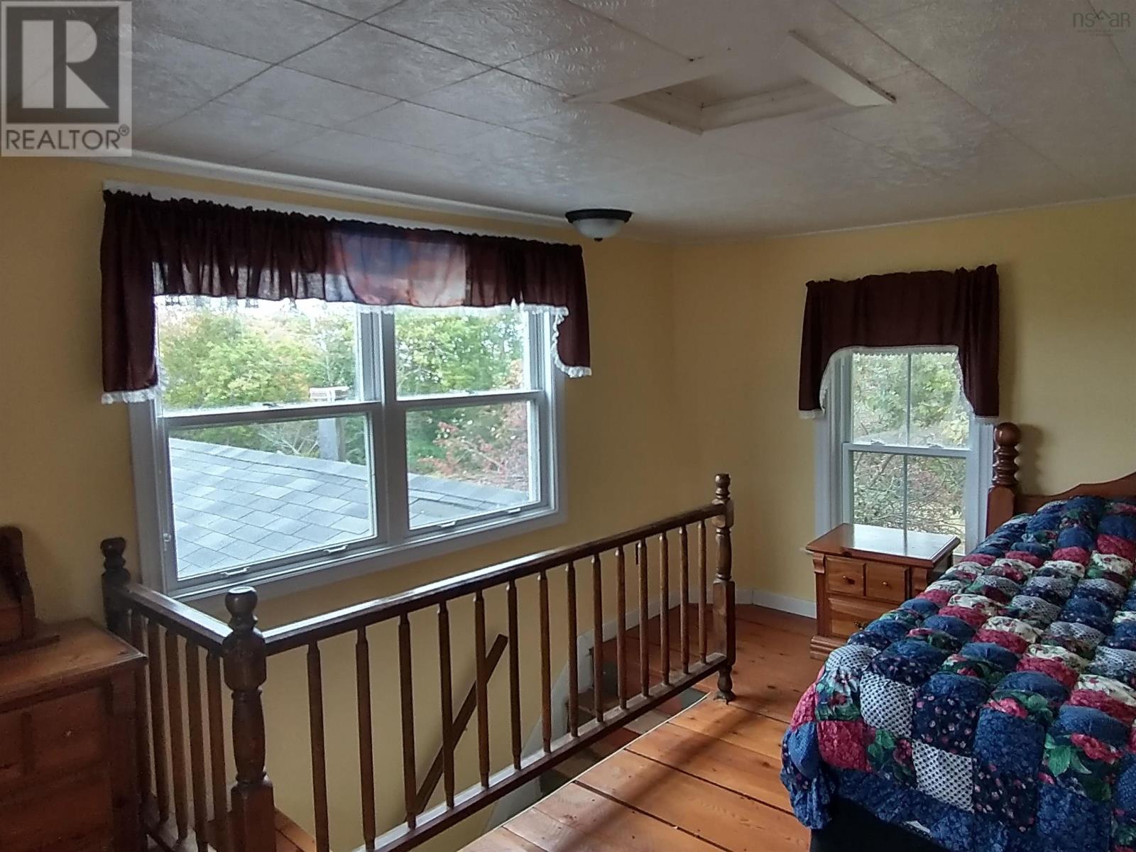 4308 Highway 2 Property Photo 8