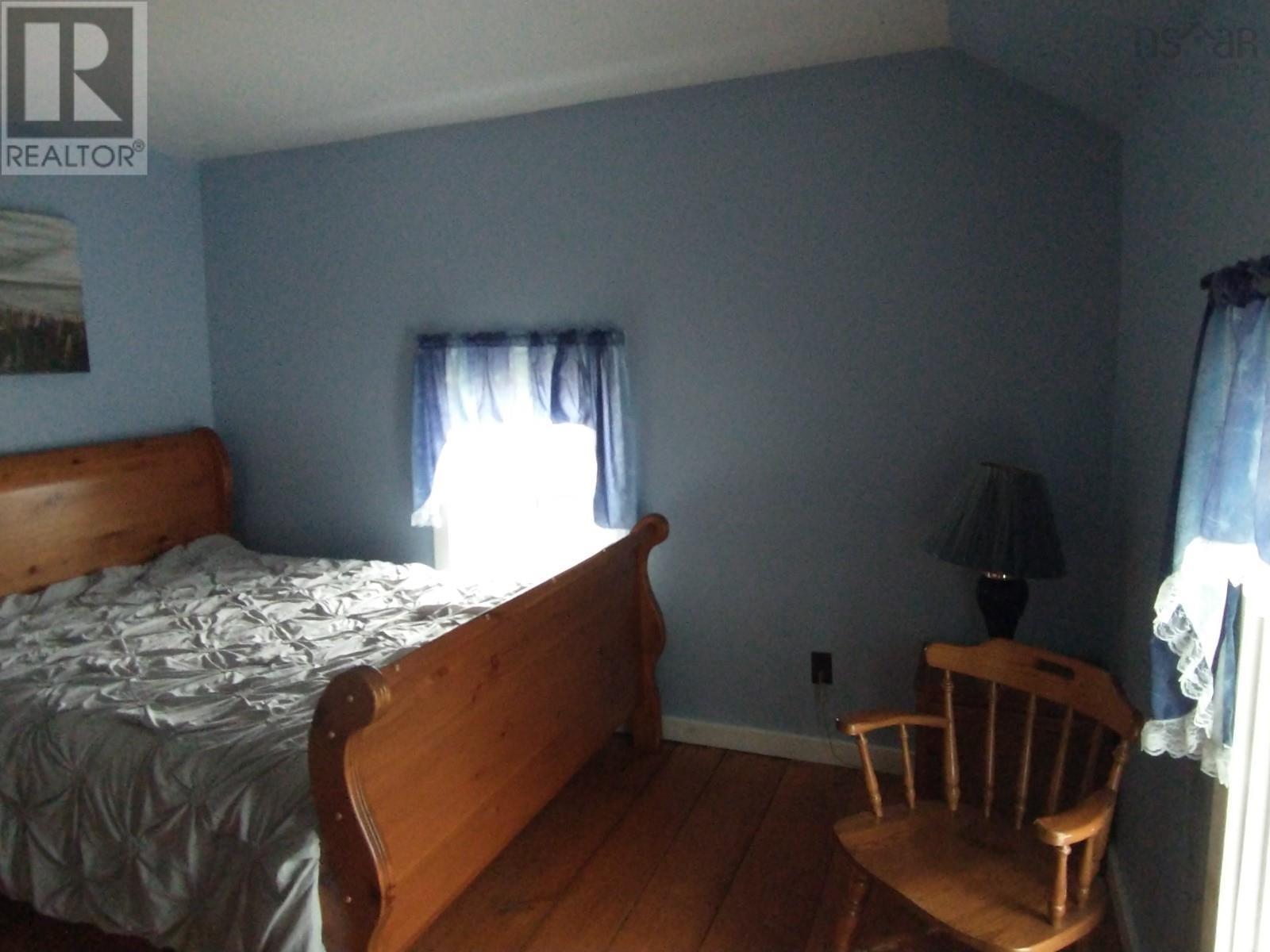 4308 Highway 2 Property Photo 13