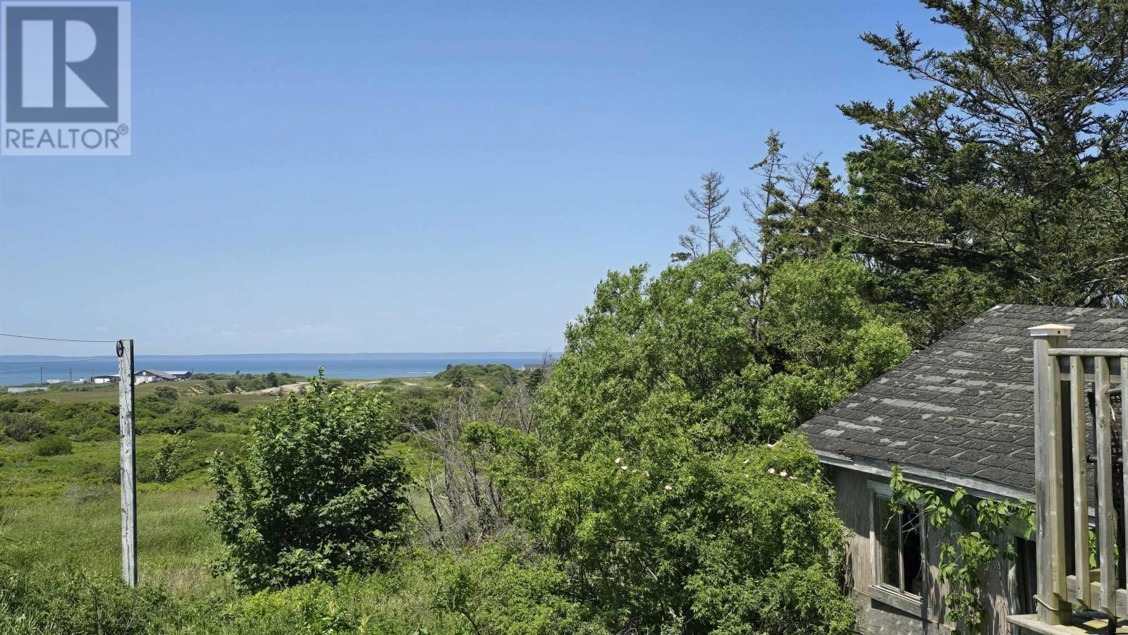 8599 Highway 1 Property Photo 4