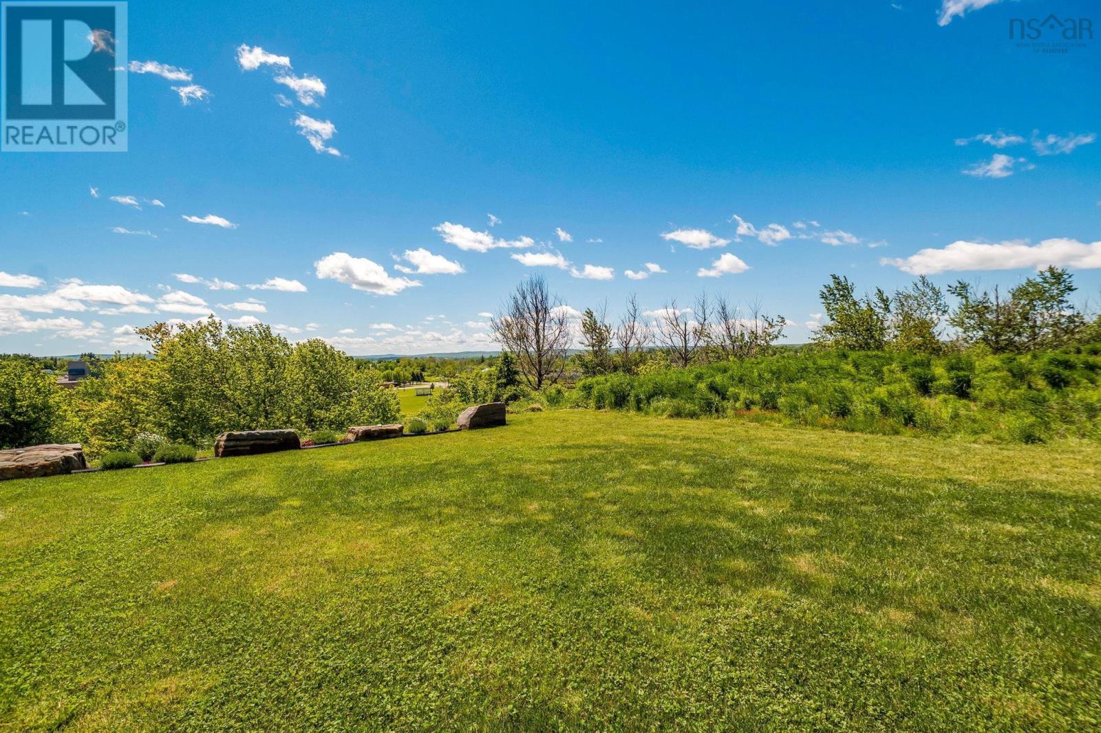 55 Community Way Property Photo 31