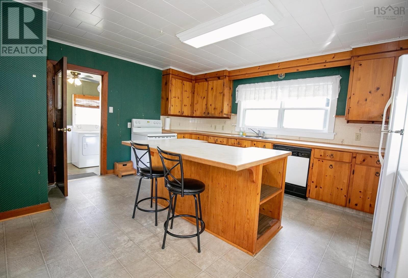 14 Clifford Street Property Photo 15