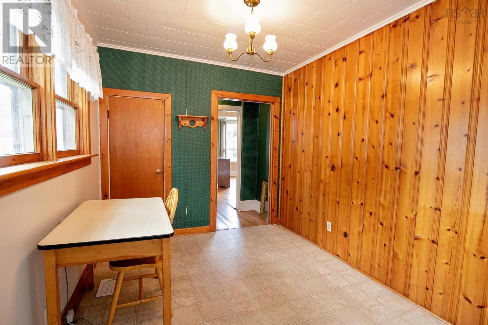 14 Clifford Street Property Photo 19