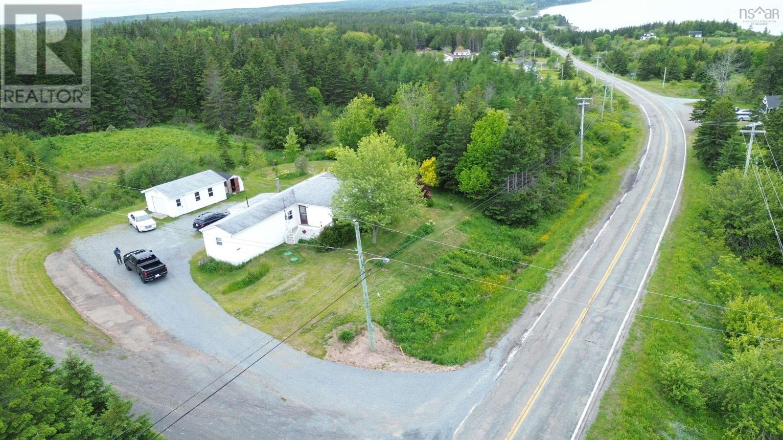 5419 Highway 344 Property Photo 2