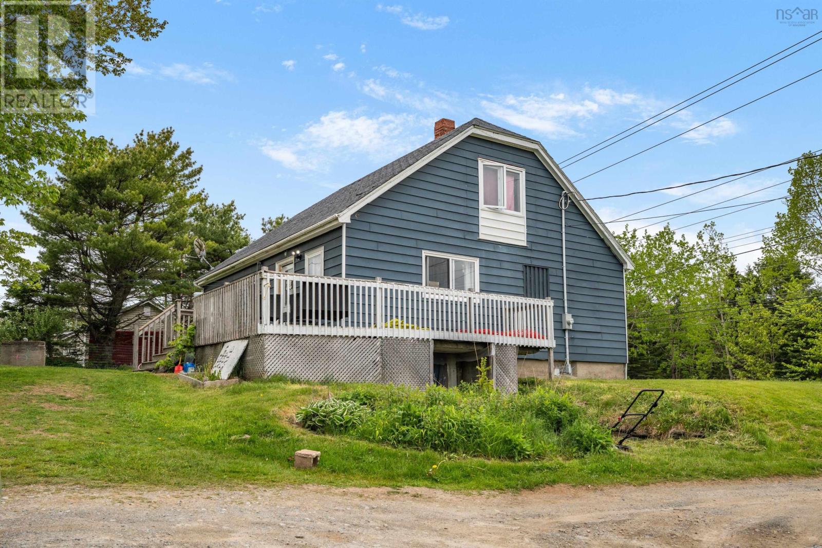8628 Highway 7 Highway E Property Photo 7