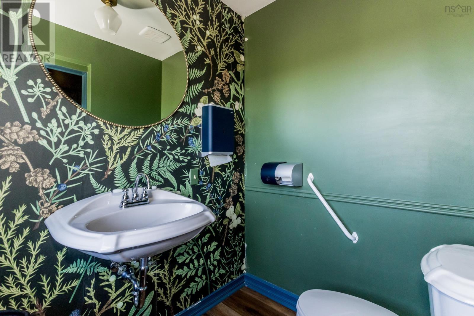 73 Queen Street Property Photo 16
