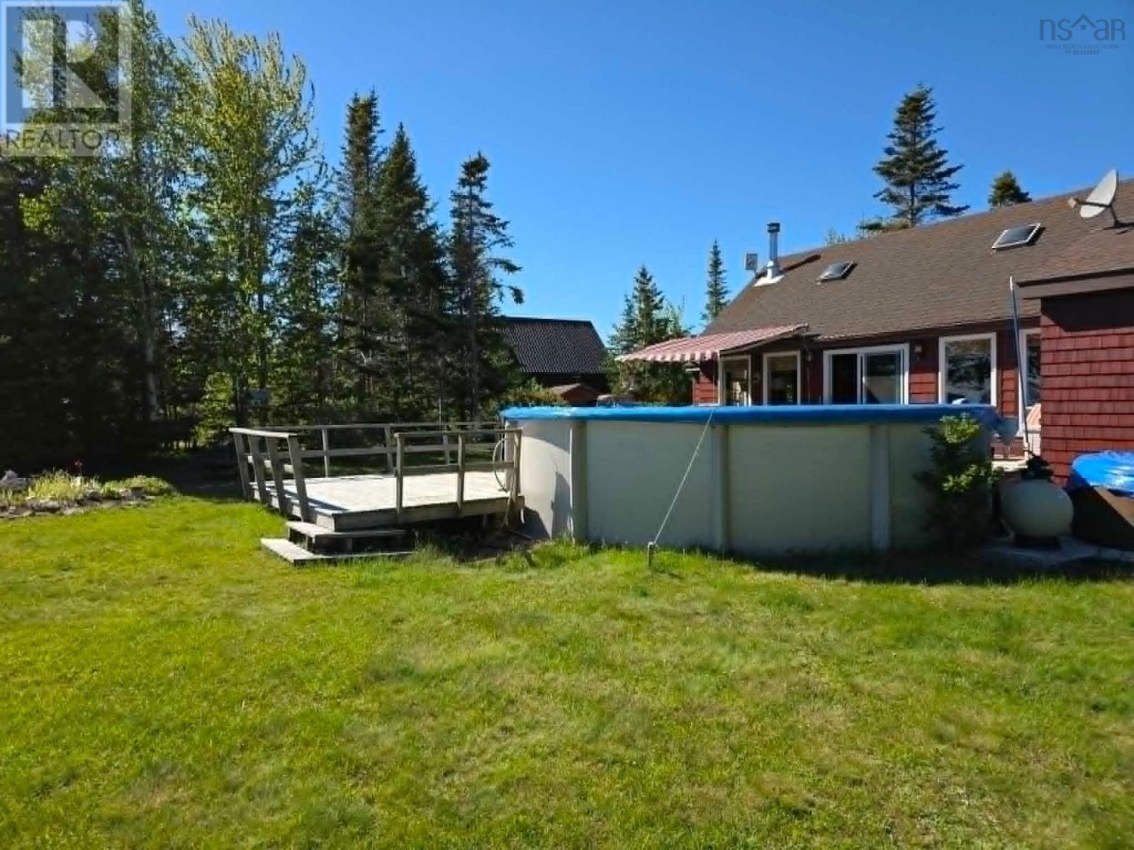 251 Bayview Drive Property Photo 12