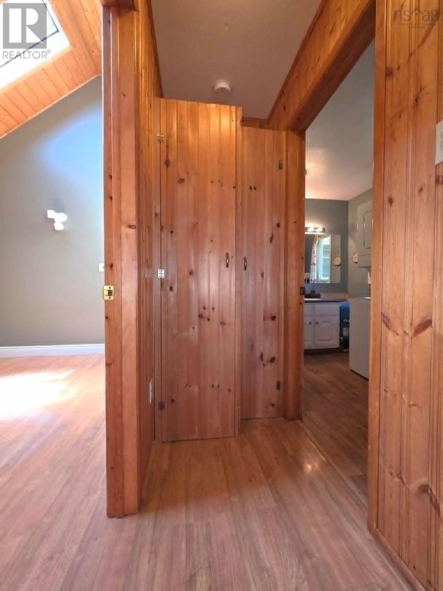 251 Bayview Drive Property Photo 32