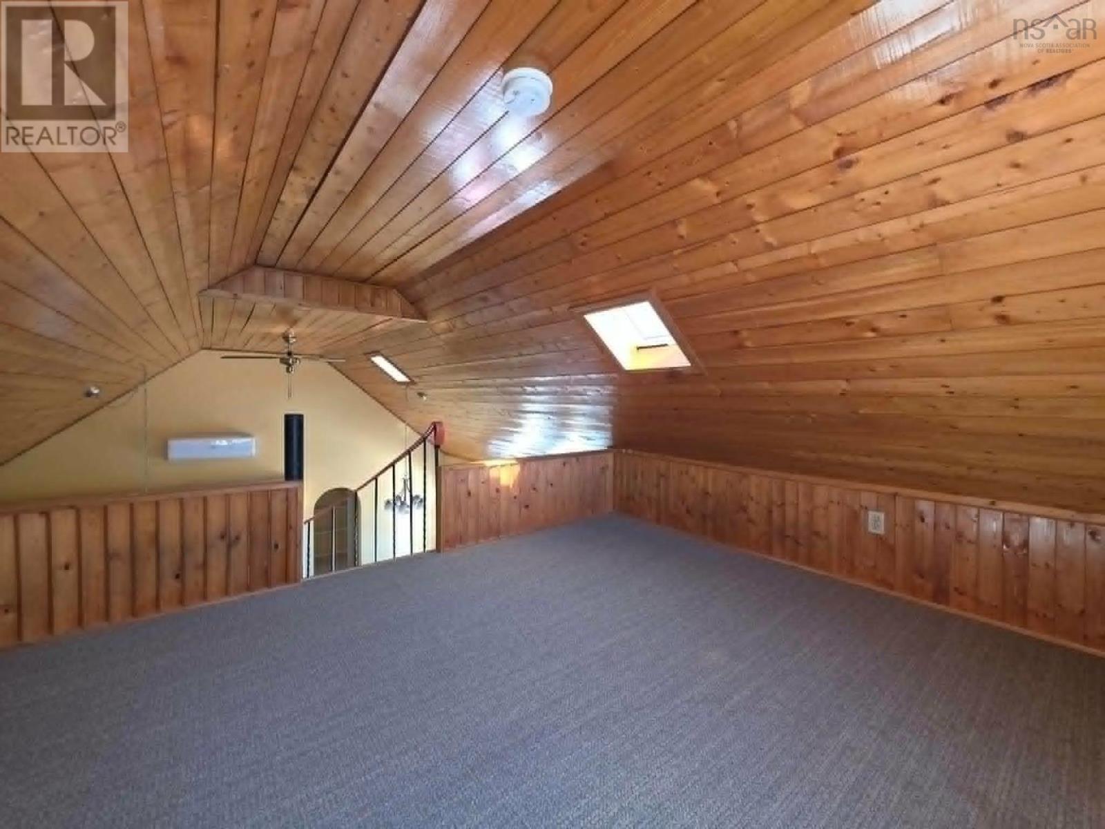 251 Bayview Drive Property Photo 48