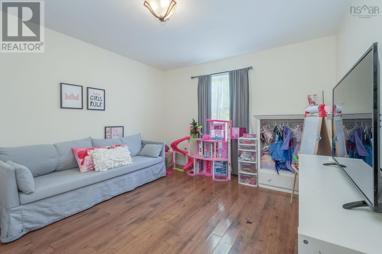 73 Strickland Avenue Avenue Property Photo 14