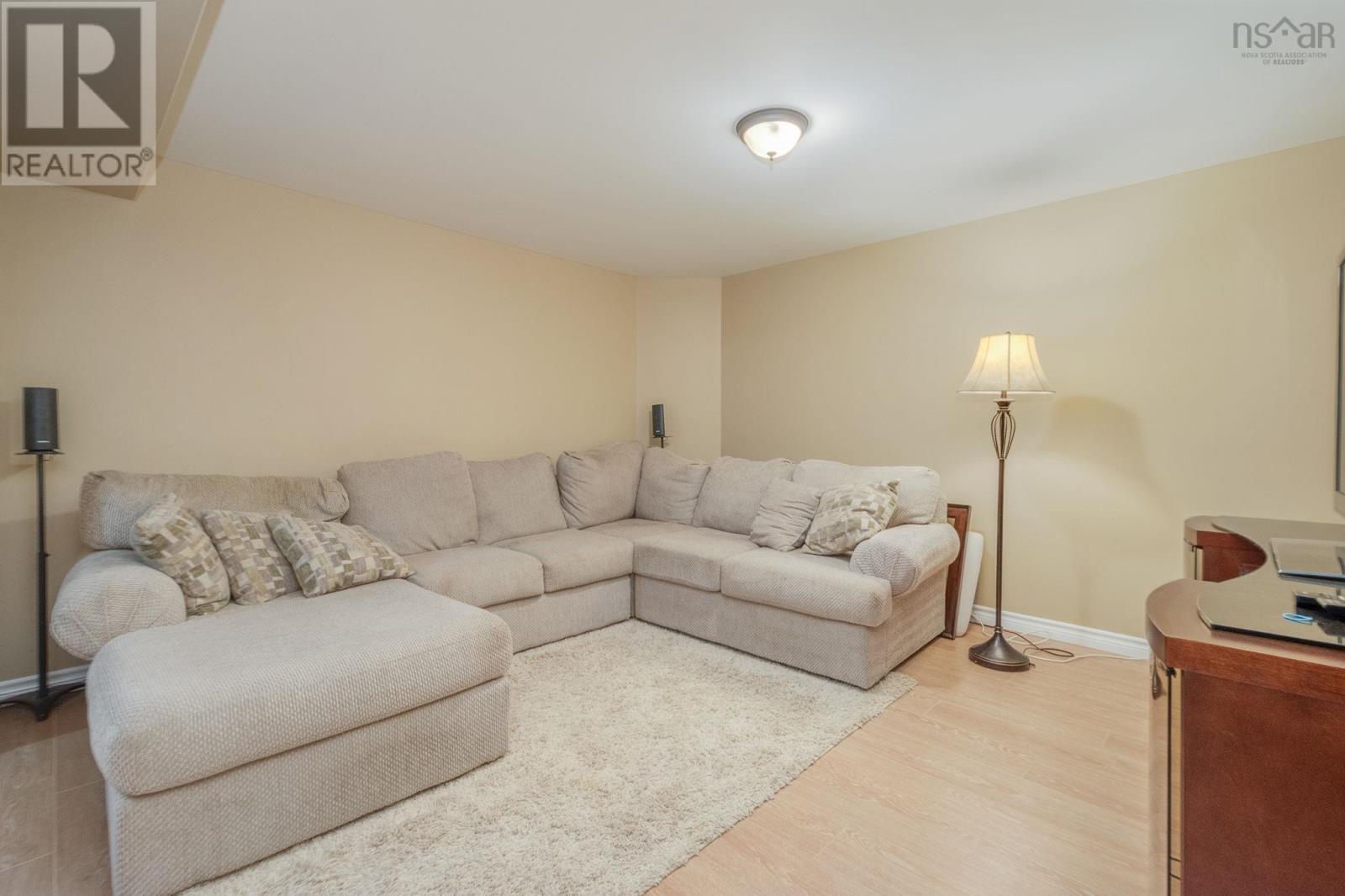 73 Strickland Avenue Avenue Property Photo 28