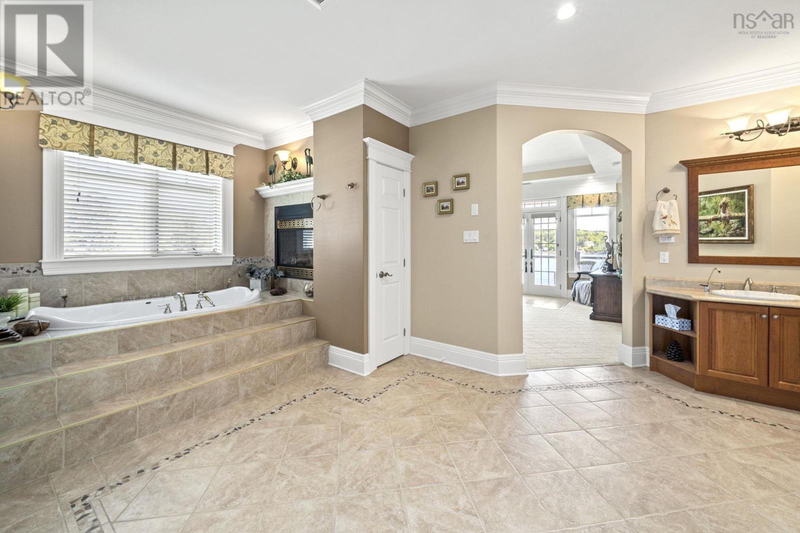 40 Crouchers Point Road Property Photo 26