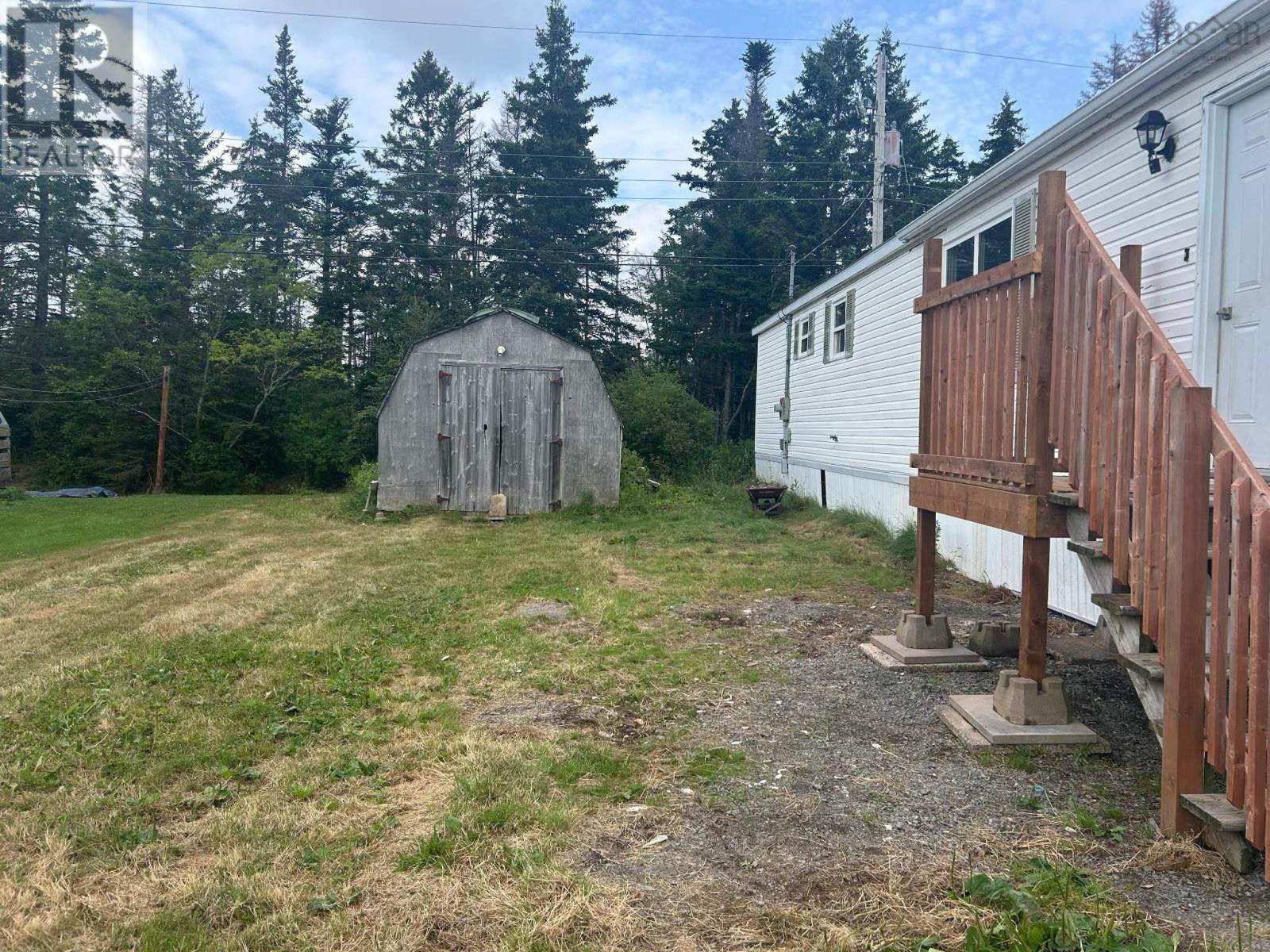 21 Elmwood Drive Property Photo 2