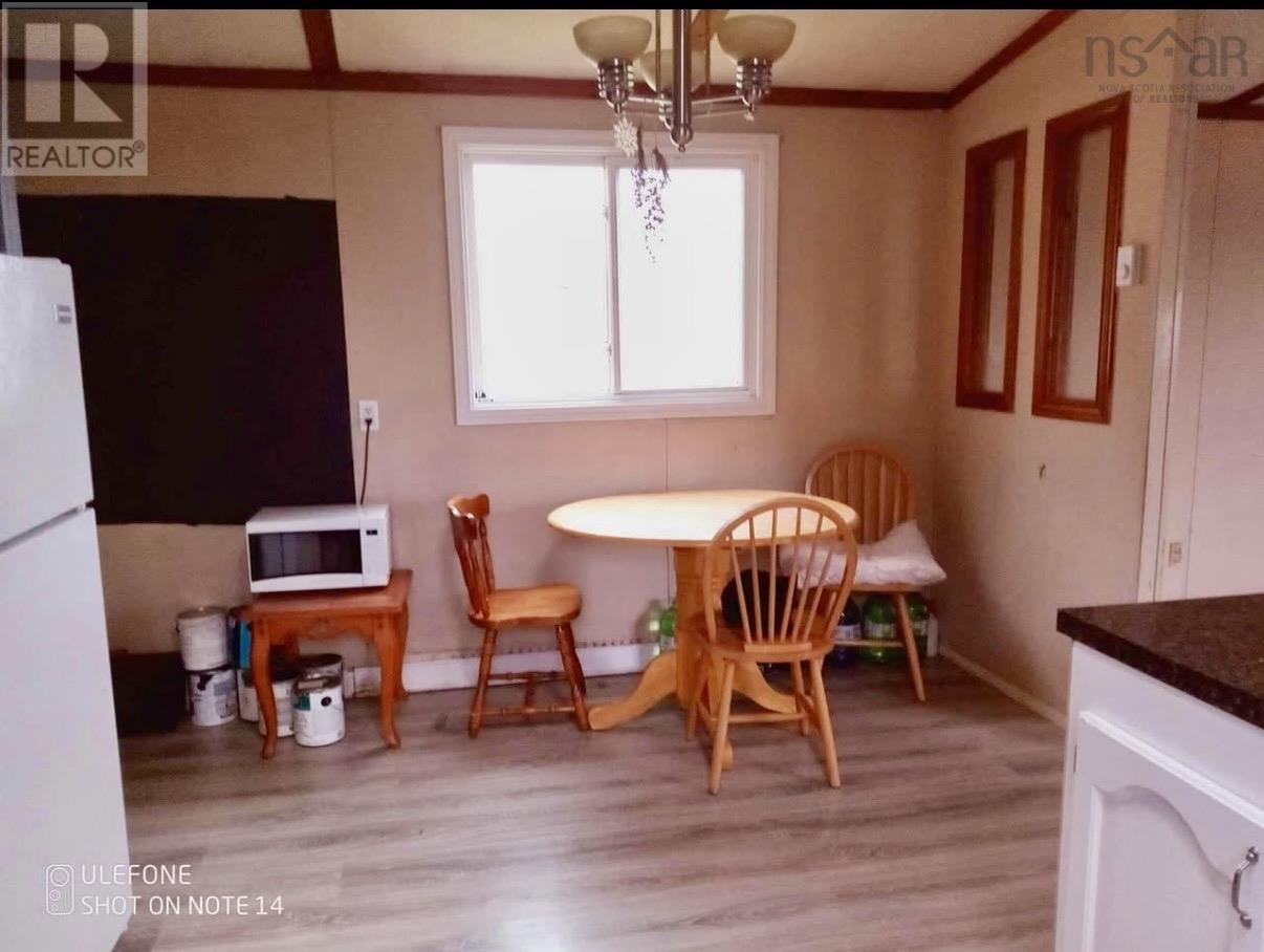 21 Elmwood Drive Property Photo 9