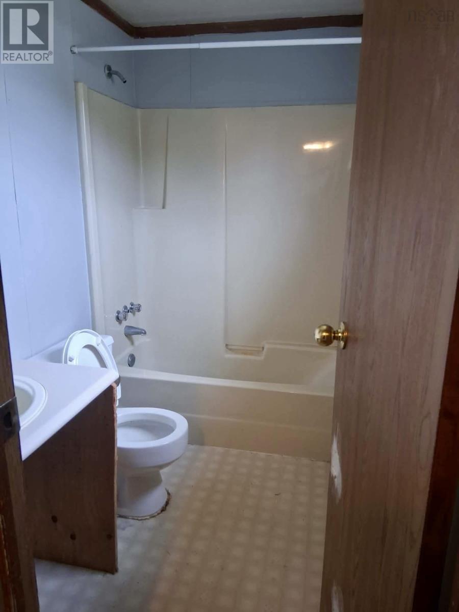 21 Elmwood Drive Property Photo 15