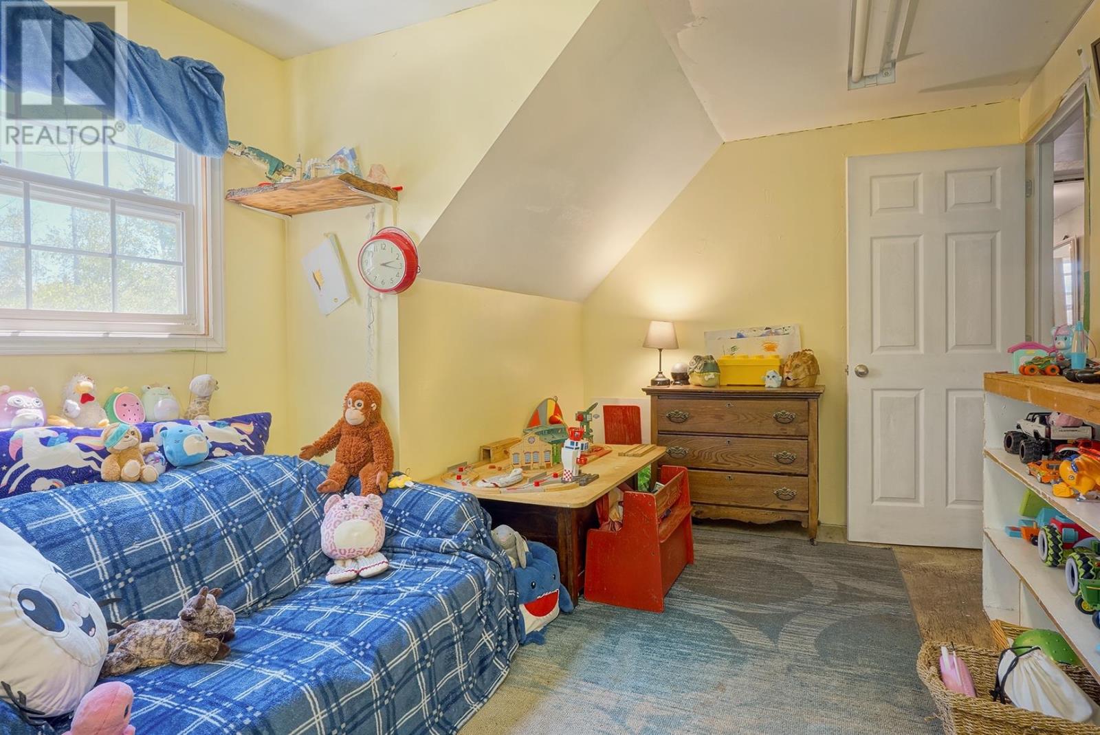 9571 Normans Road Property Photo 32