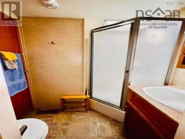 53 Larch Lane Property Photo 17