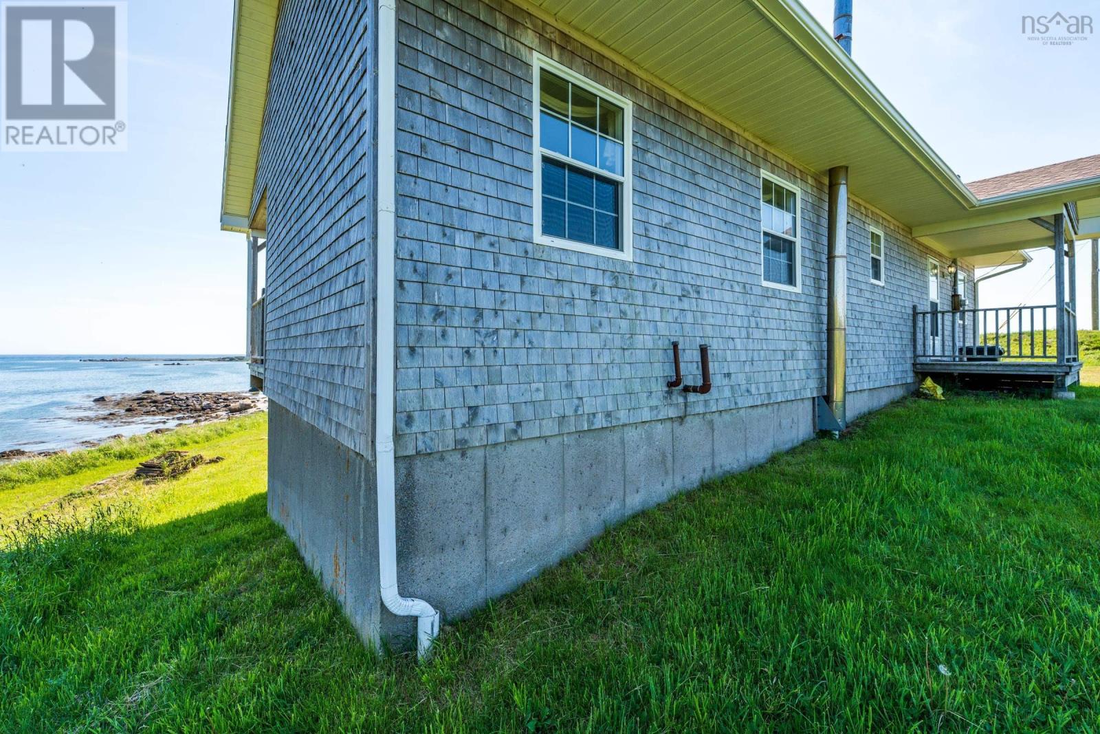 33 Sunday Point Road Property Photo 14
