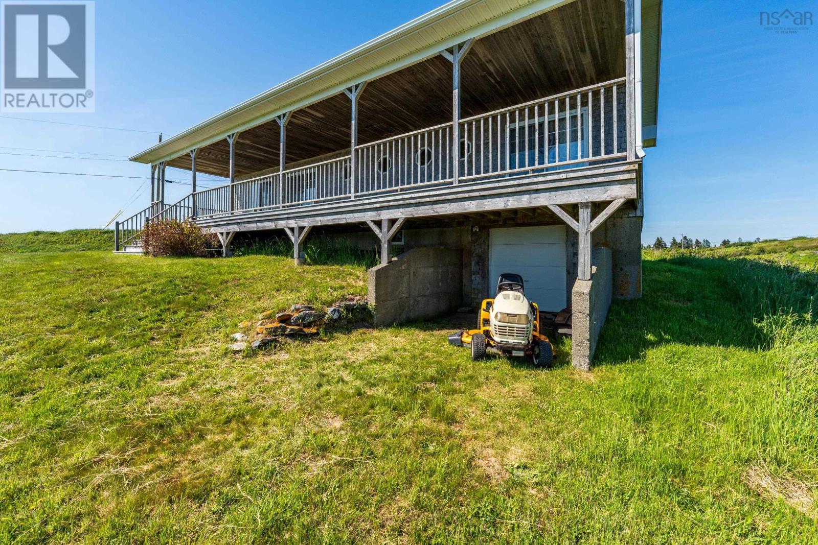 33 Sunday Point Road Property Photo 15