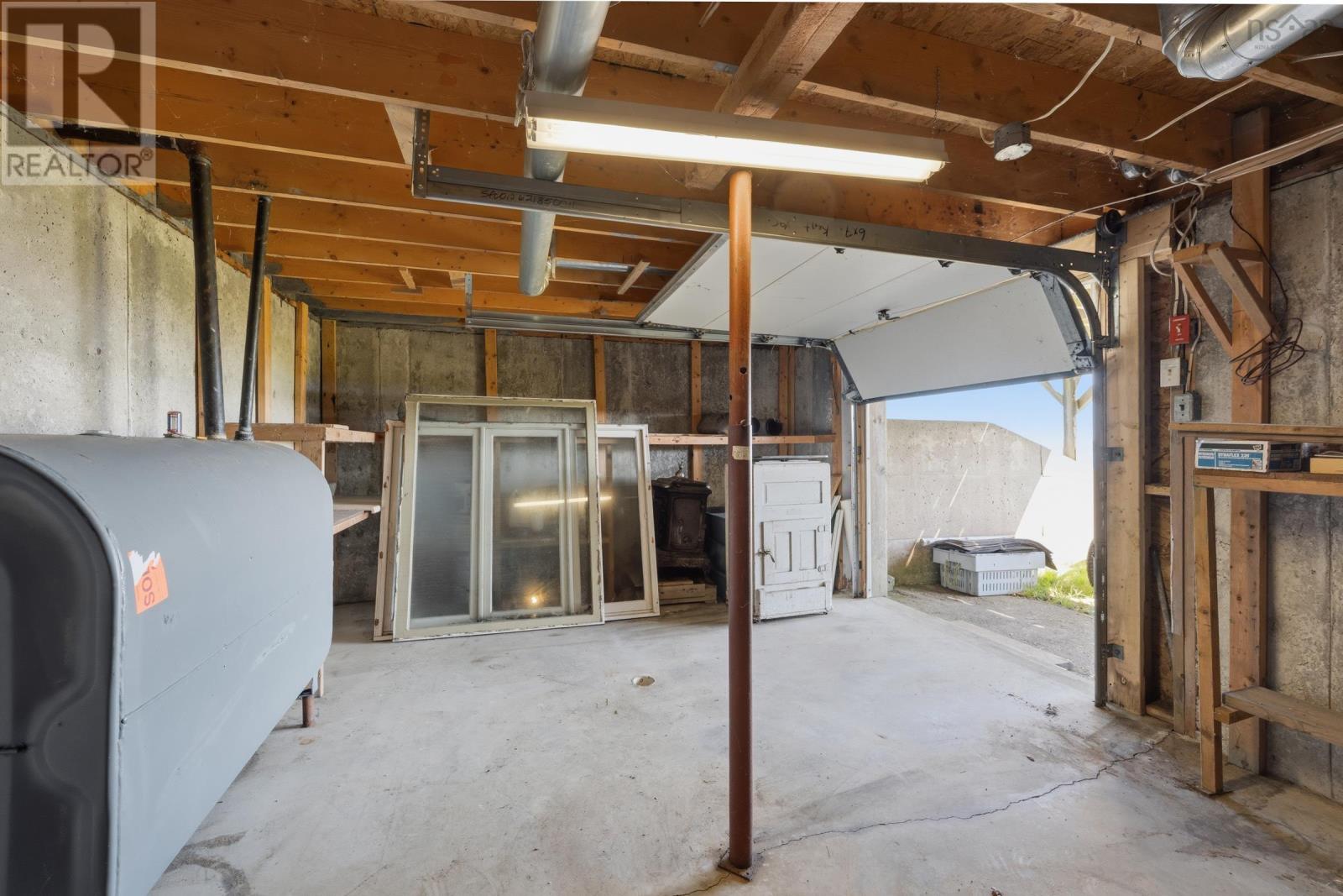 33 Sunday Point Road Property Photo 41