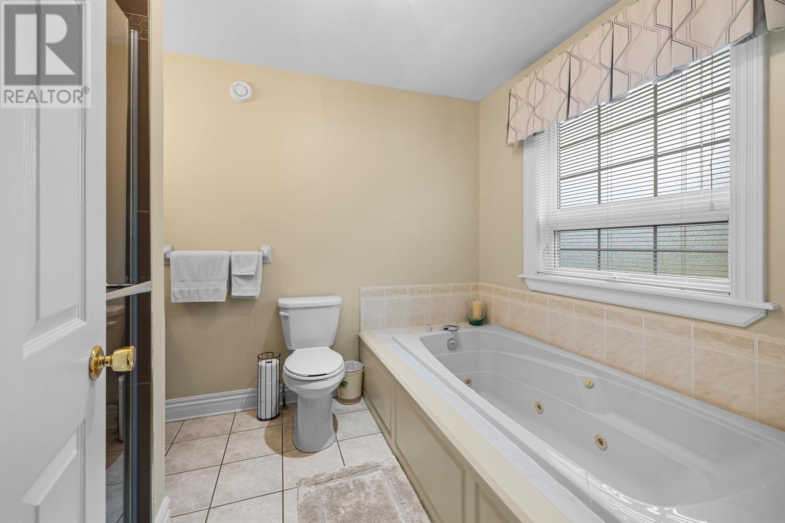 77 Parkside Drive Property Photo 20