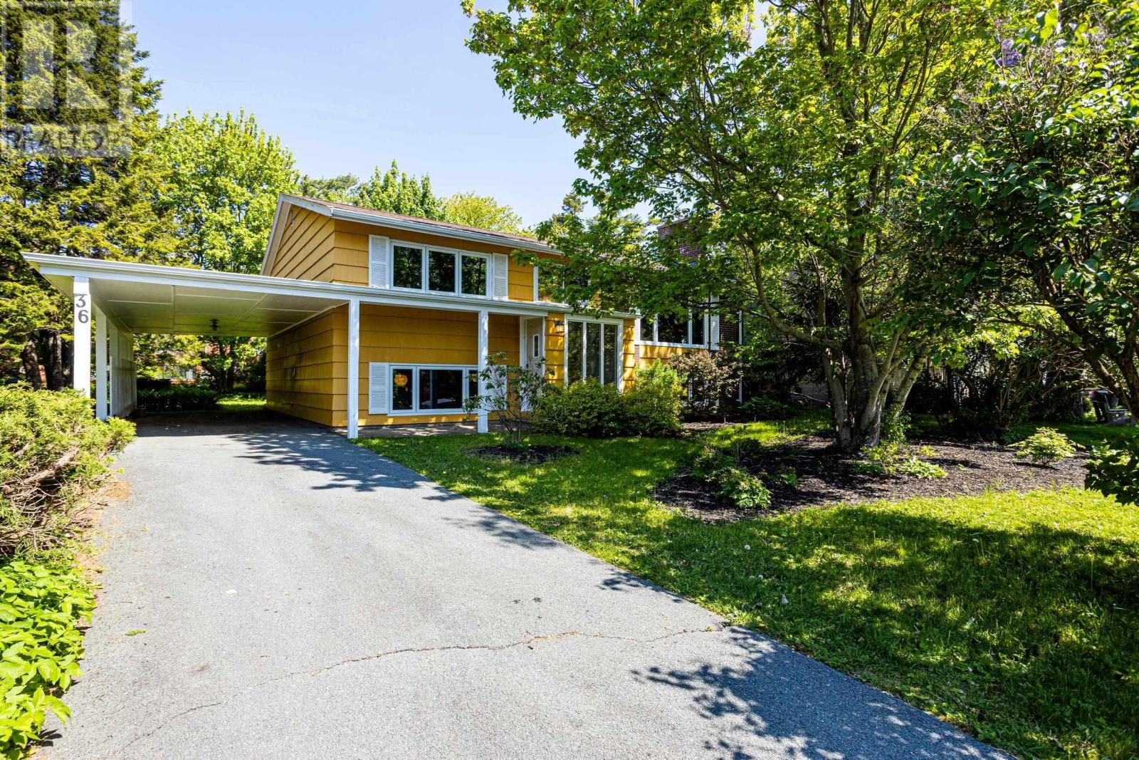36 Birkdale Crescent Property Photo 1