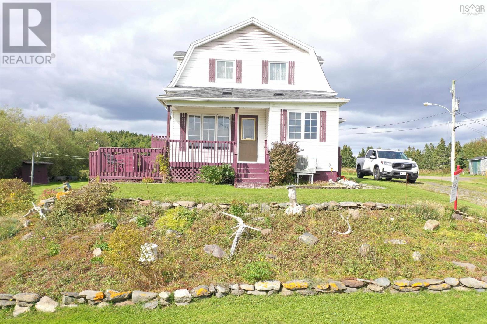 23 Boulet Lane Property Photo 2