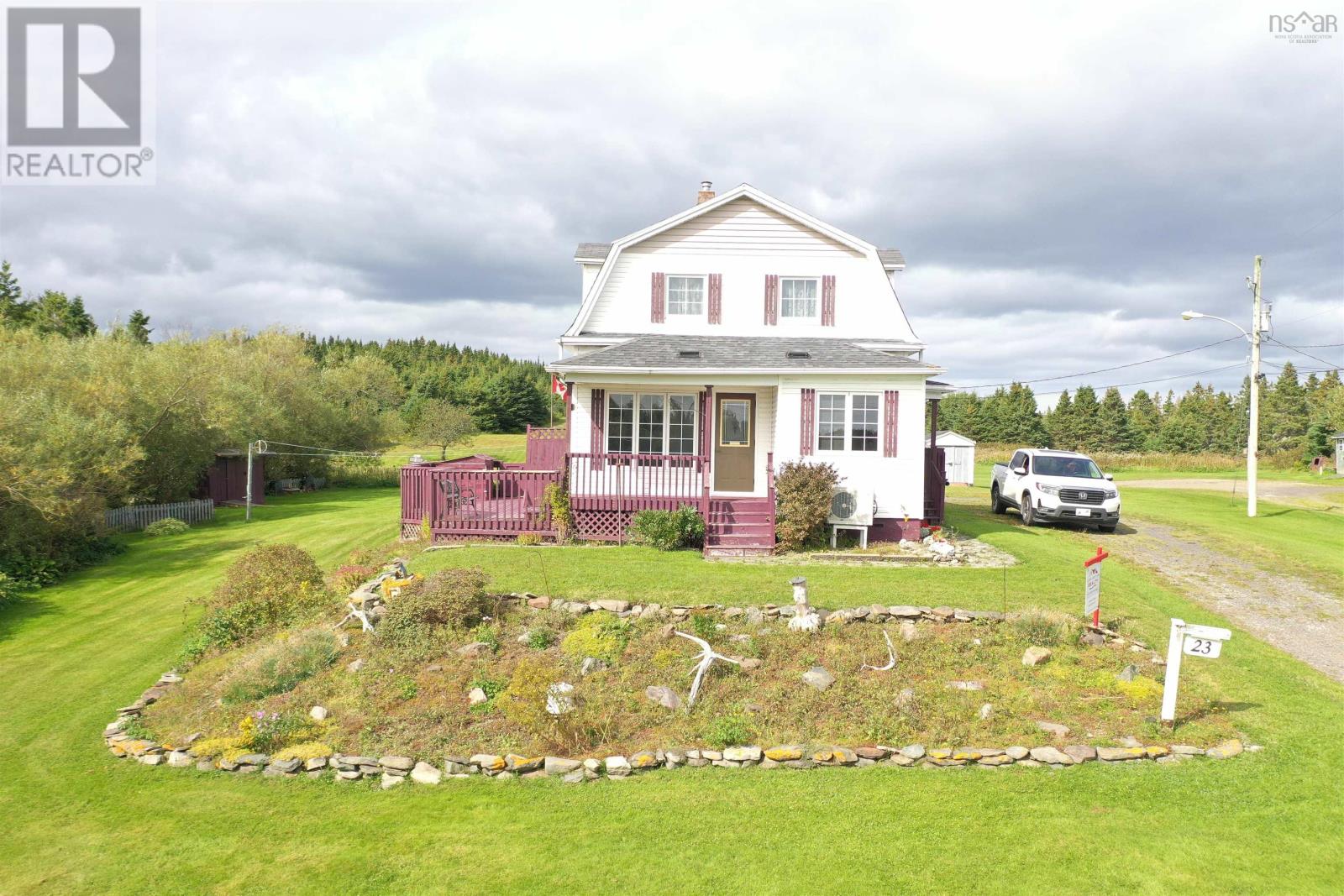 23 Boulet Lane Property Photo 30